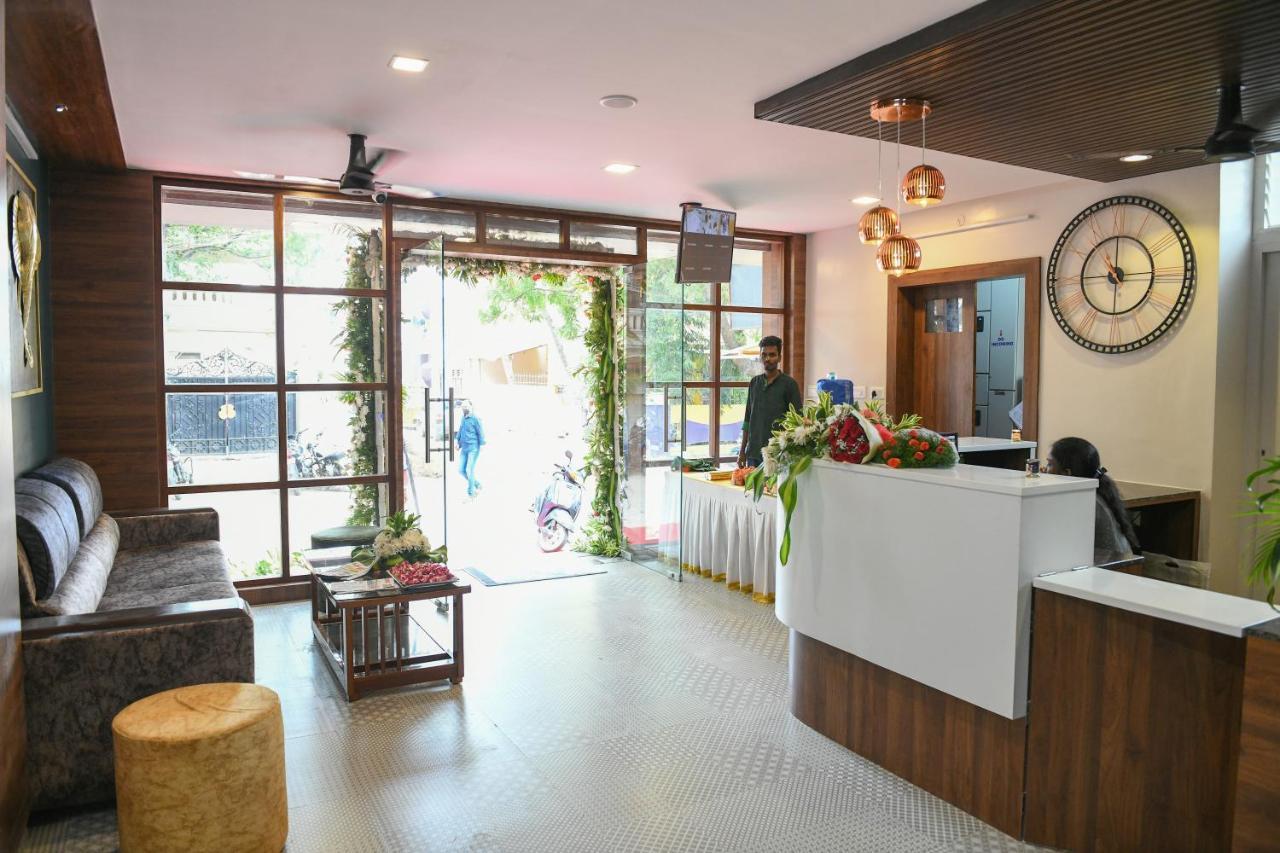 Hotel Essence 韦洛尔 外观 照片